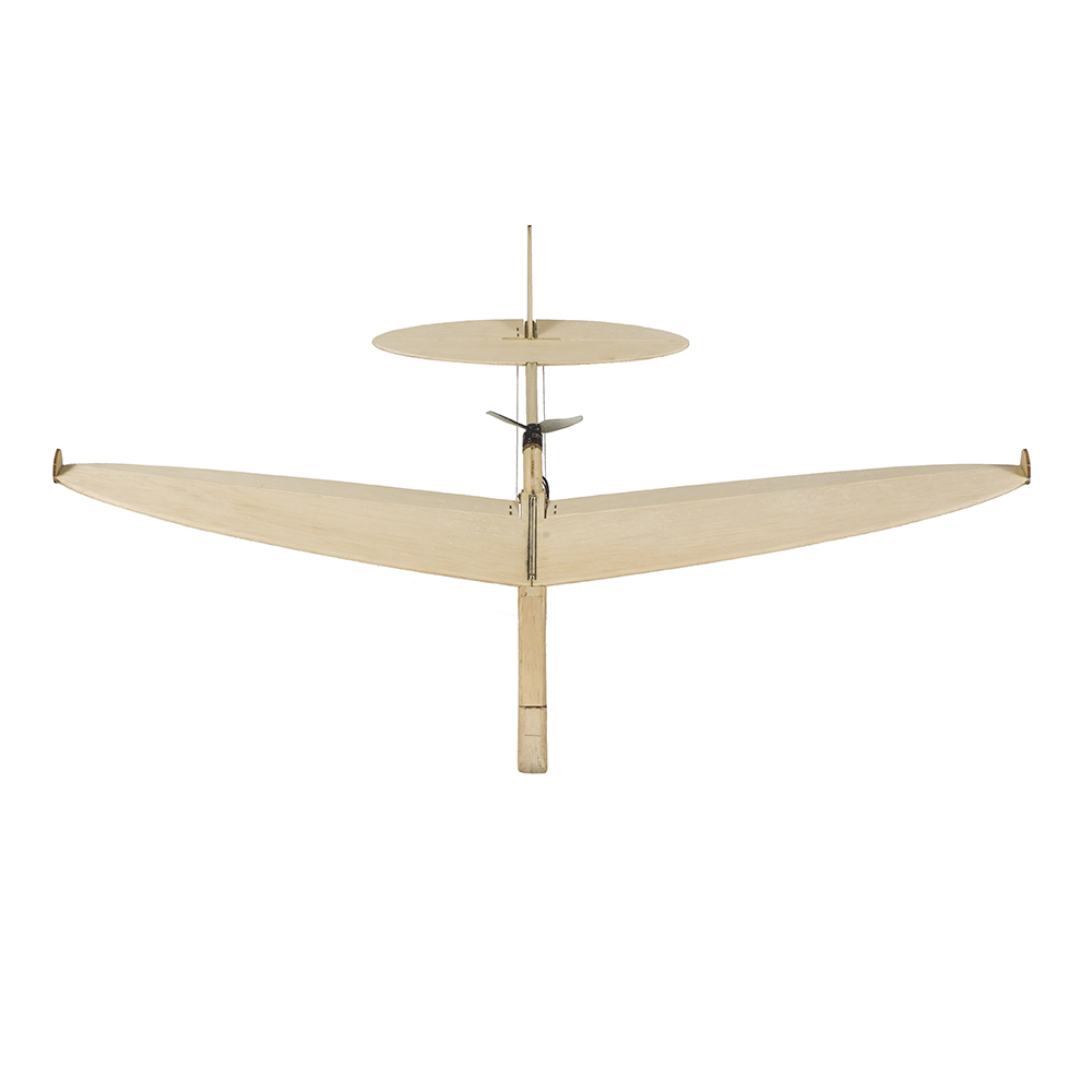 RC Plane Model Laser Cut Balsa - Model Kit Ixchel recension och pris