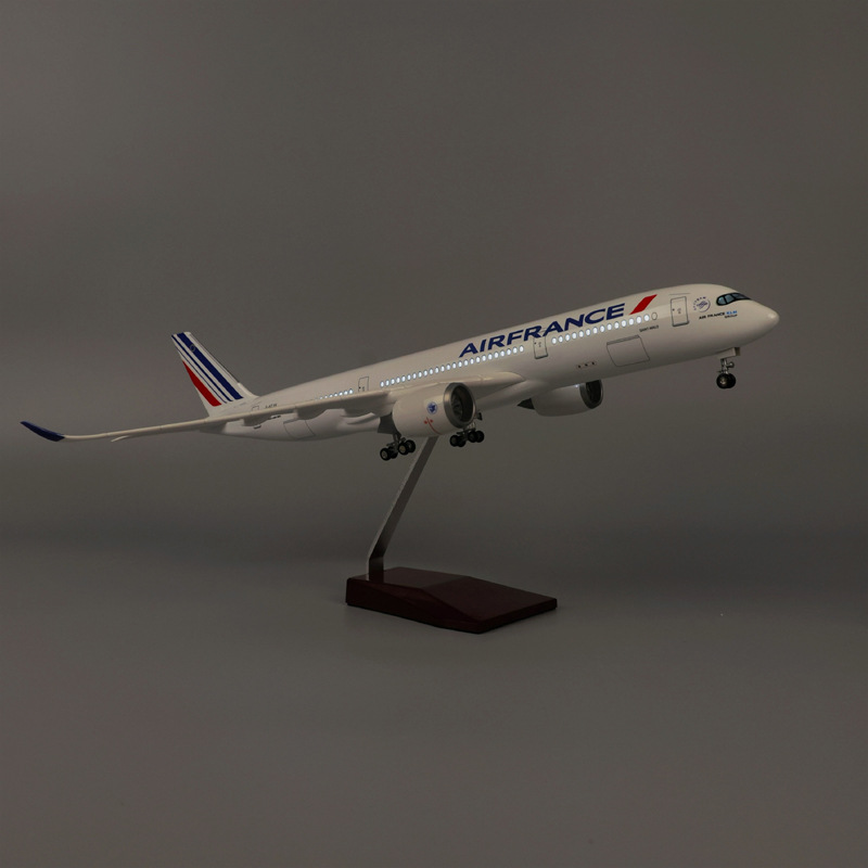47cm Air France A350 Model Air - Model Kit Ixchel recension och pris